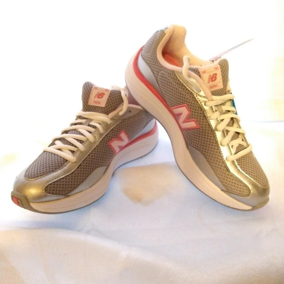 New Balance Rock & Tone Special Edition Sneaker💕 - Picture 3 of 16